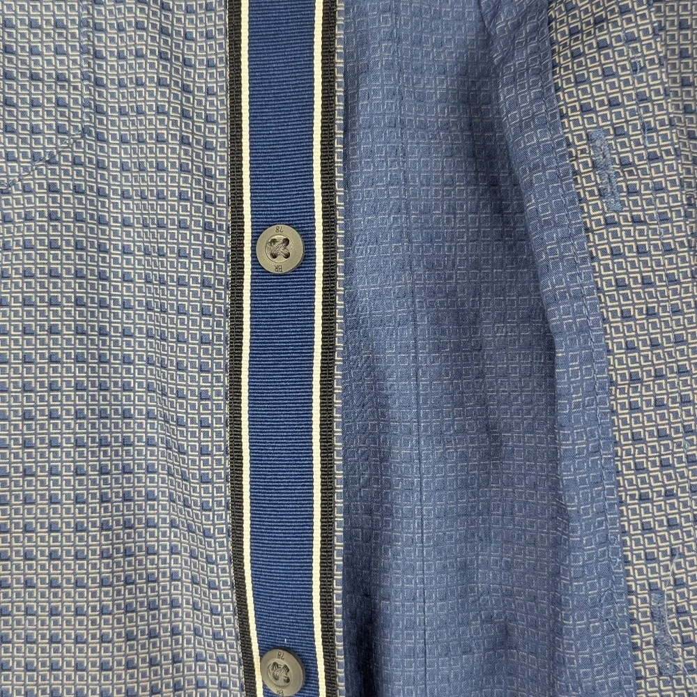 Banana Republic Medium Slim Fit Button Down Shirt In Blue